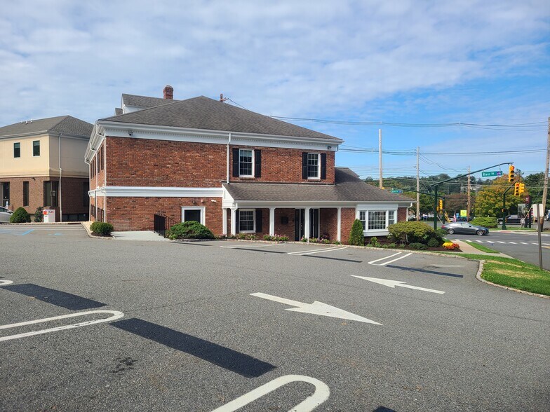 47 River Rd, Summit, NJ à vendre - Photo du bâtiment - Image 2 de 13