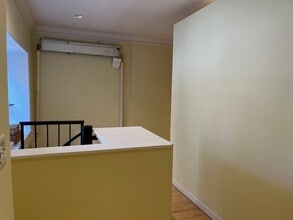 173 W 85th St, New York, NY for lease Interior Photo- Image 2 of 8