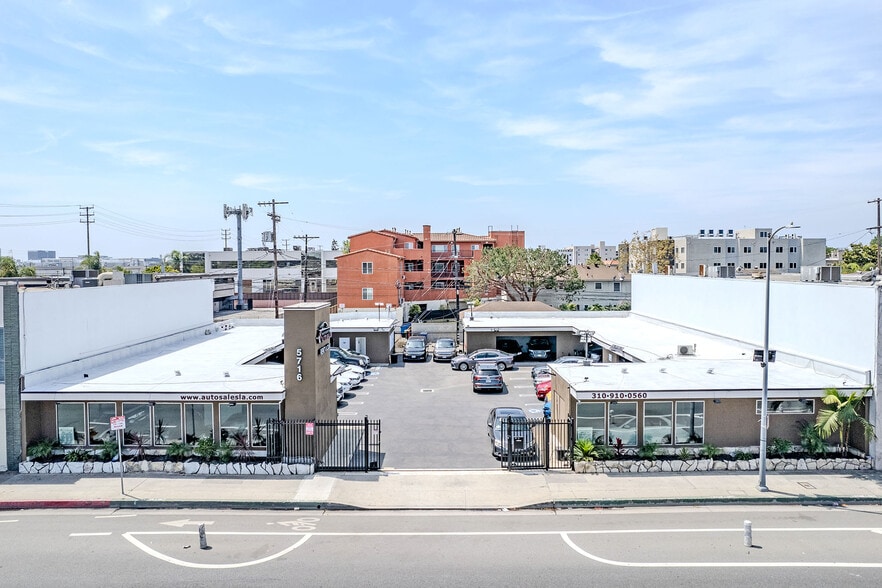 5716 W Manchester Ave, Los Angeles, CA for sale - Building Photo - Image 1 of 22