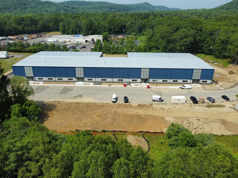 999 Willow Grove St, Hackettstown, NJ for lease - Aerial - Image 2 of 10