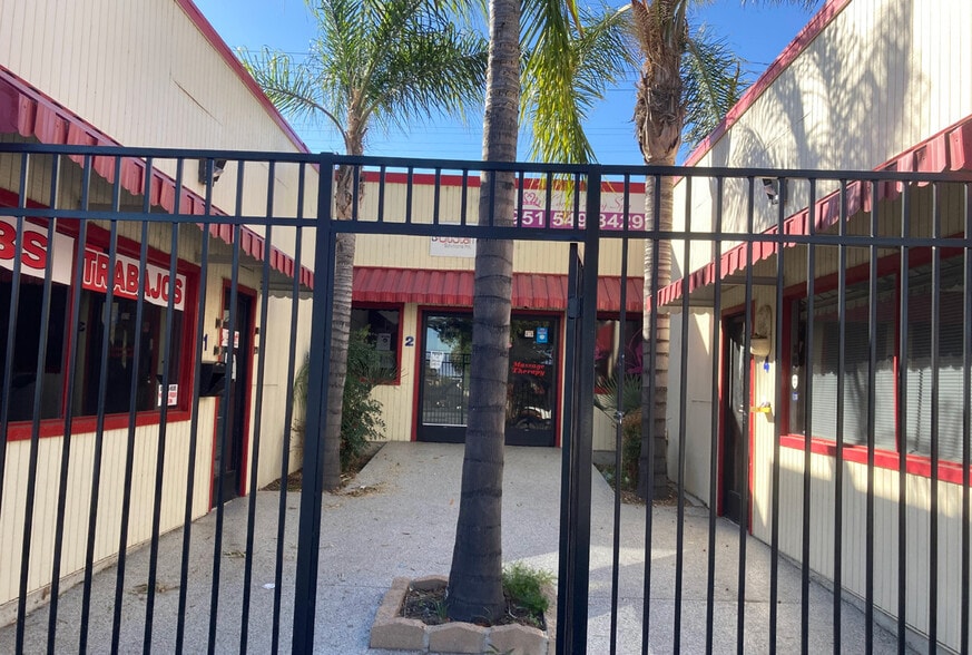 716 W 6th St, Corona, CA for lease - Building Photo - Image 3 of 7