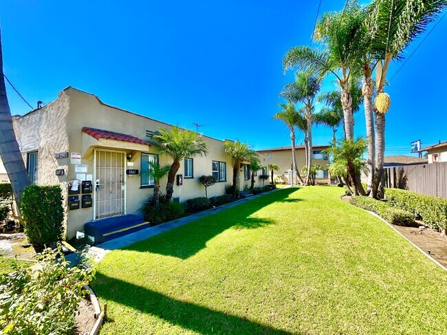 More details for 1041-1045 Gulf Ave, Wilmington, CA - Multifamily for Sale