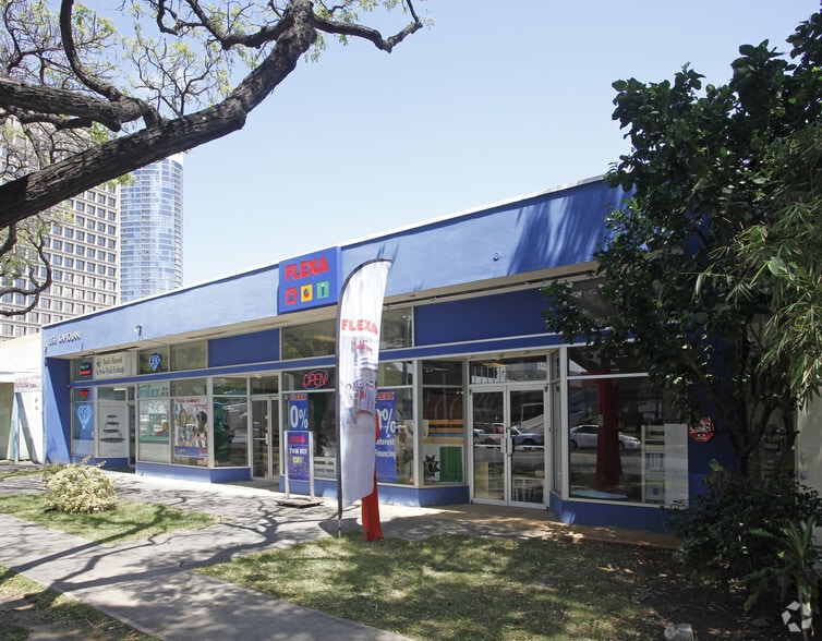 1356 Kapiolani Blvd, Honolulu, HI à louer - Photo du bâtiment - Image 2 de 6