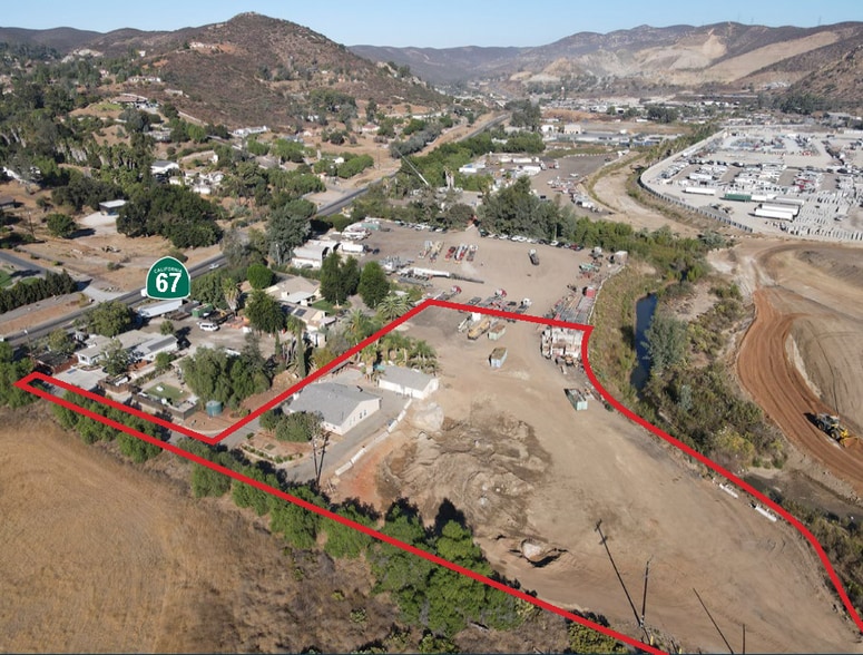 11907 Highway 67, Lakeside, CA for lease - Primary Photo - Image 1 of 1