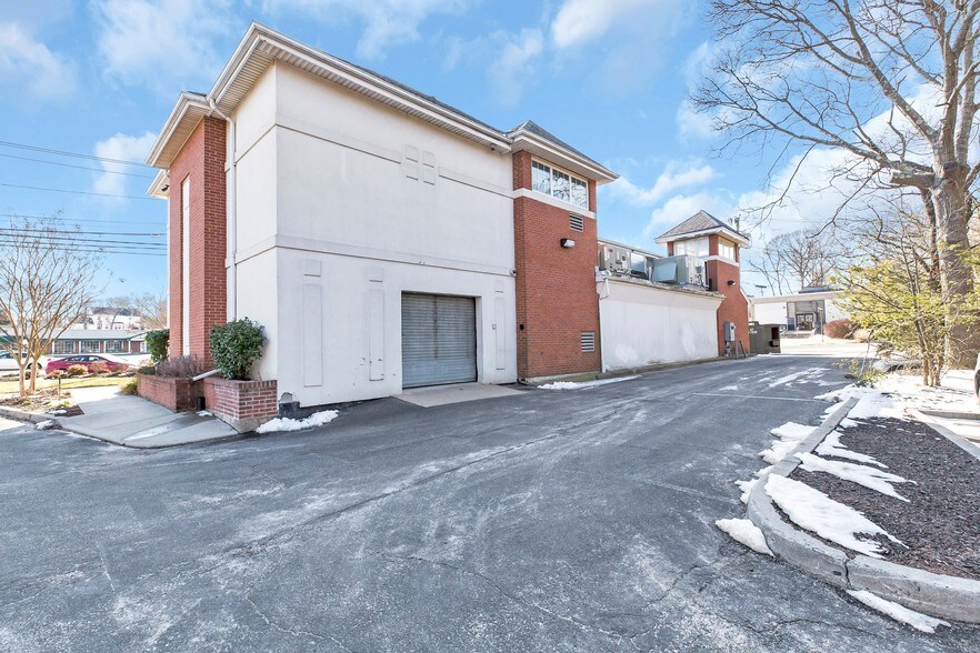 2845 Middle Country Rd, Lake Grove, NY à vendre - Autre - Image 3 de 23