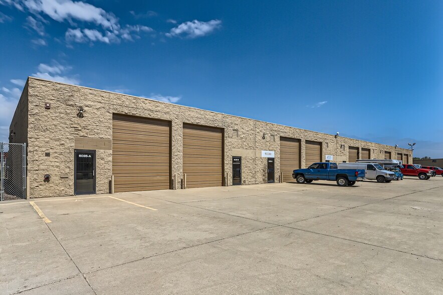 6025 E 76th Ave, Commerce City, CO à louer - Photo du bâtiment - Image 3 de 16