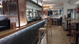 Plus de détails pour Commerce de détail à louer