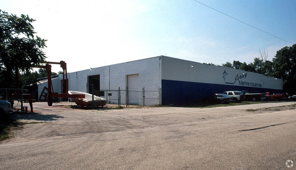 110 Cushman Ave, West Berlin, NJ for lease - Building Photo - Image 2 of 15
