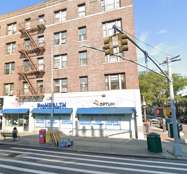 8500-8502 Fourth Ave, Brooklyn, NY for lease - Building Photo - Image 2 of 3