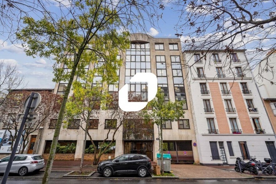Bureau dans Issy-les-Moulineaux à vendre - Photo du bâtiment - Image 2 de 13