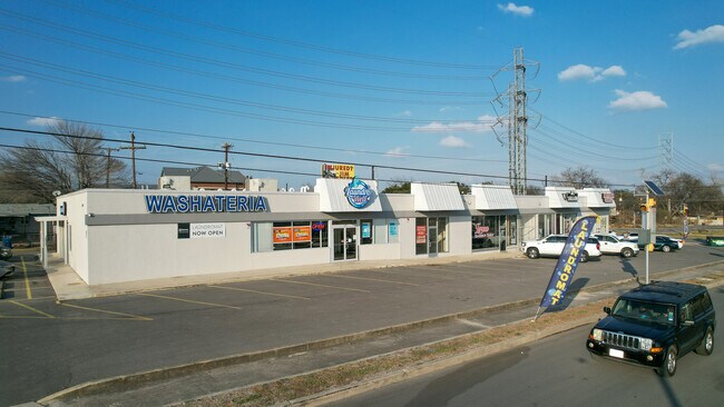 More details for 107-109 Latch Dr, San Antonio, TX - Retail for Lease