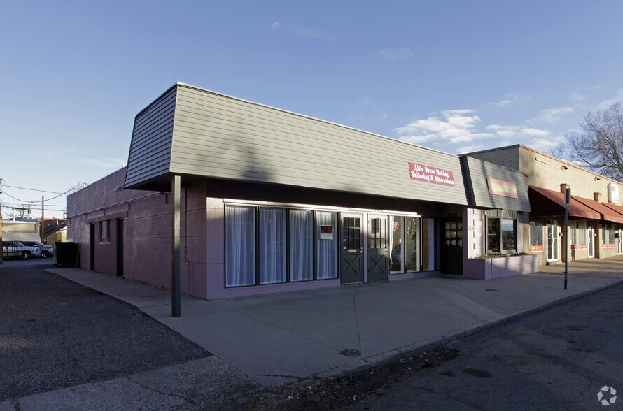 5620-5624 Yukon St, Arvada, CO à louer - Photo du bâtiment - Image 3 de 9
