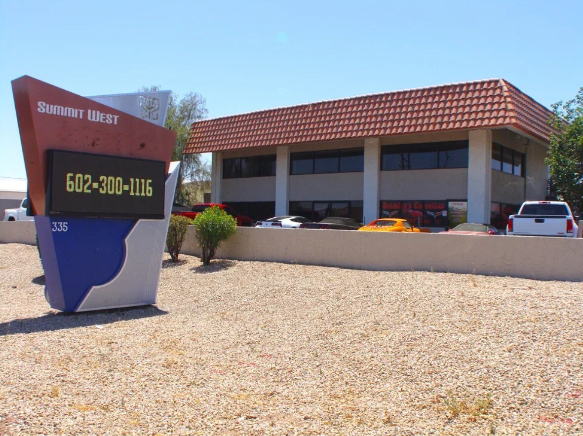 335 E Baseline Rd, Gilbert, AZ à louer Photo du bâtiment- Image 1 de 5