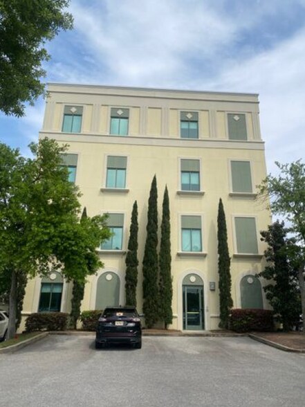 1585 Gulf Shores Pky, Gulf Shores, AL à louer - Photo du bâtiment - Image 2 de 16