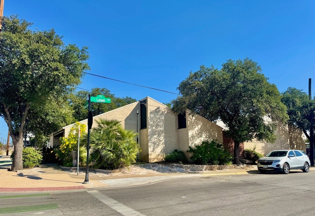 801 Corpus Christi St, Laredo, TX for sale Primary Photo- Image 1 of 12