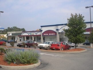 Plus de détails pour 1704-1730 Wilmington Rd, New Castle, PA - Commerce de détail à louer