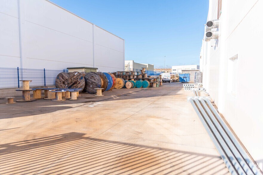 Avenida de la Industria, 177(P), Numancia de la Sagra, Toledo à vendre - Photo du bâtiment - Image 2 de 17
