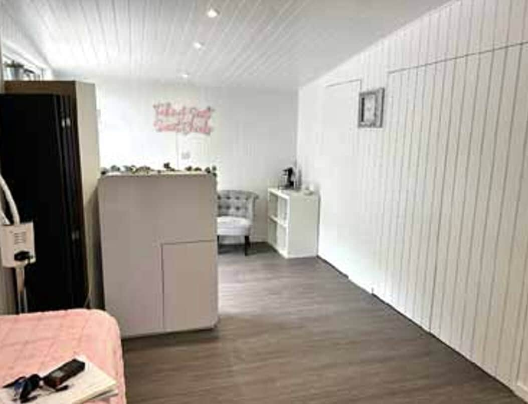 Stockbridge Rd, Romsey for lease Interior Photo- Image 1 of 3