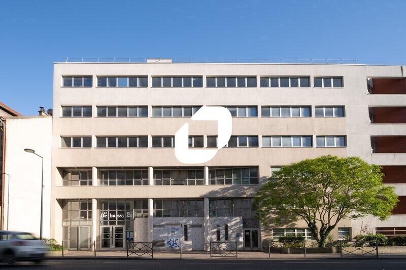 Office in Colombes for sale - Building Photo - Image 1 of 23