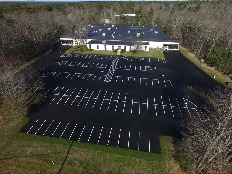 32 Industrial Dr, Exeter, NH for sale - Building Photo - Image 1 of 10