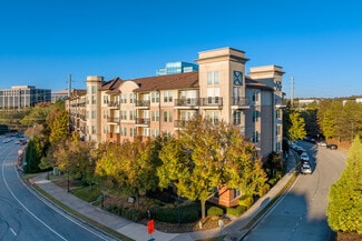 Plus de détails pour 901 Abernathy Rd, Sandy Springs, GA - Multi-résidentiel à vendre