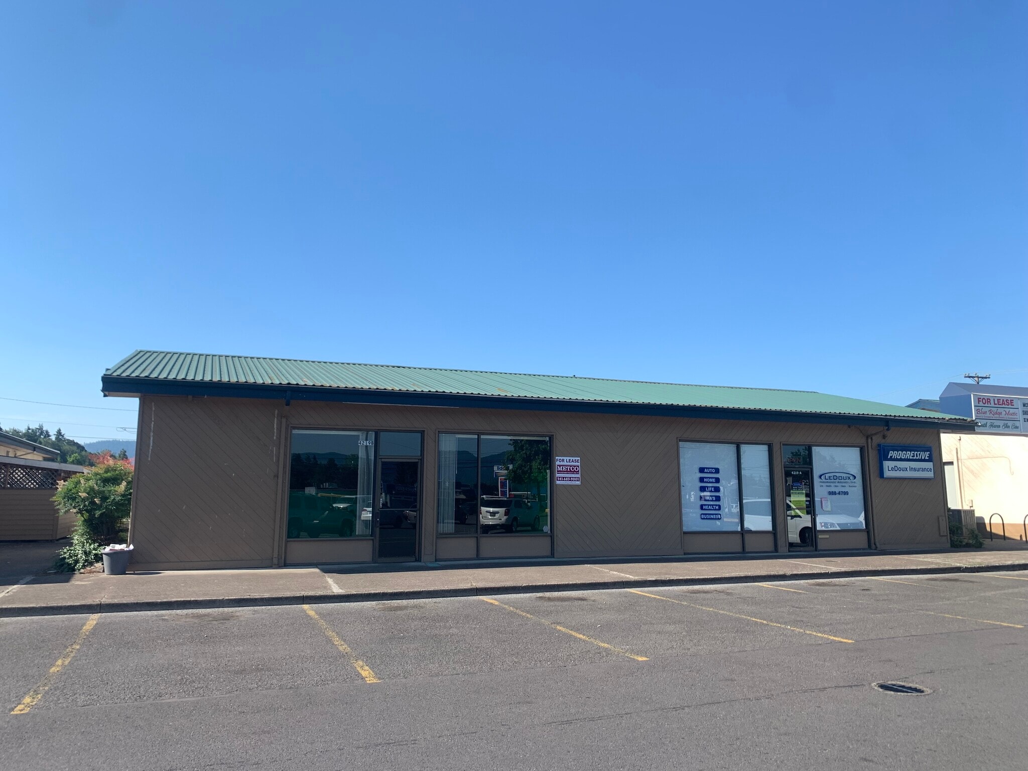 4205-4229 Main St, Springfield, OR for lease Interior Photo- Image 1 of 1