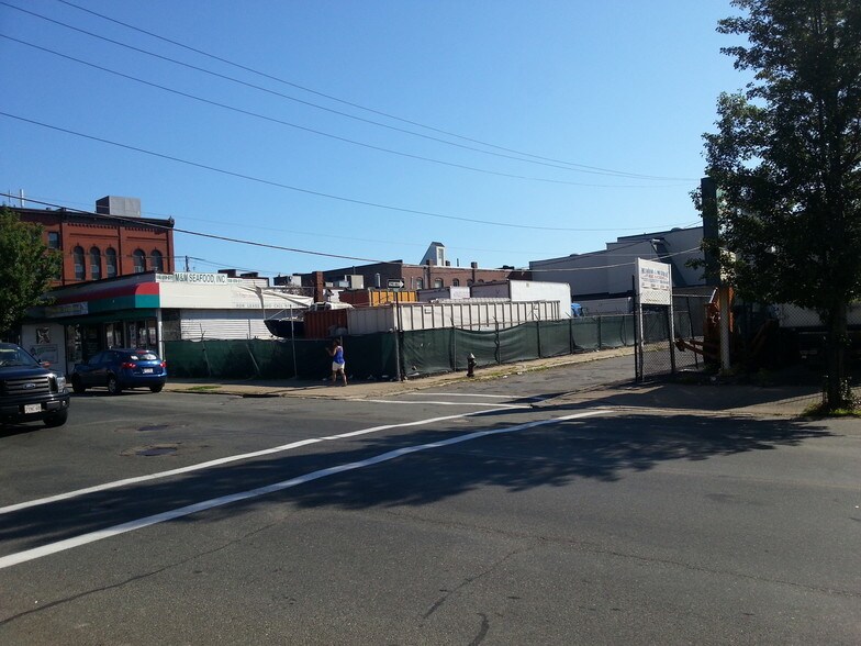 1109 Montello St, Brockton, MA à vendre - Autre - Image 3 de 4