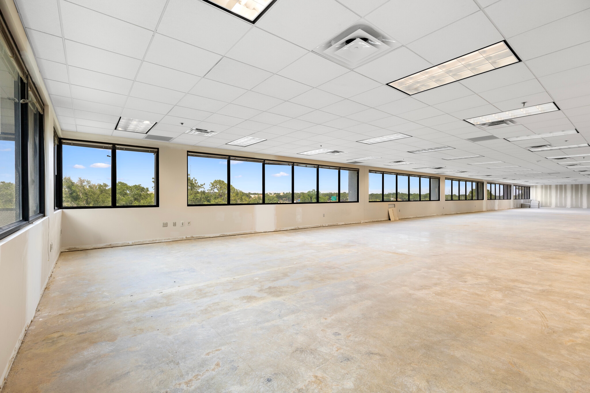 850 Trafalgar Ct, Maitland, FL for lease Interior Photo- Image 1 of 9