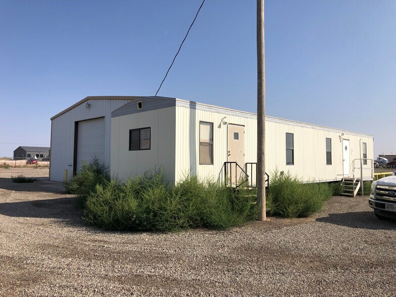 2920 TX-17, Pecos, TX à louer - Photo du bâtiment - Image 3 de 9