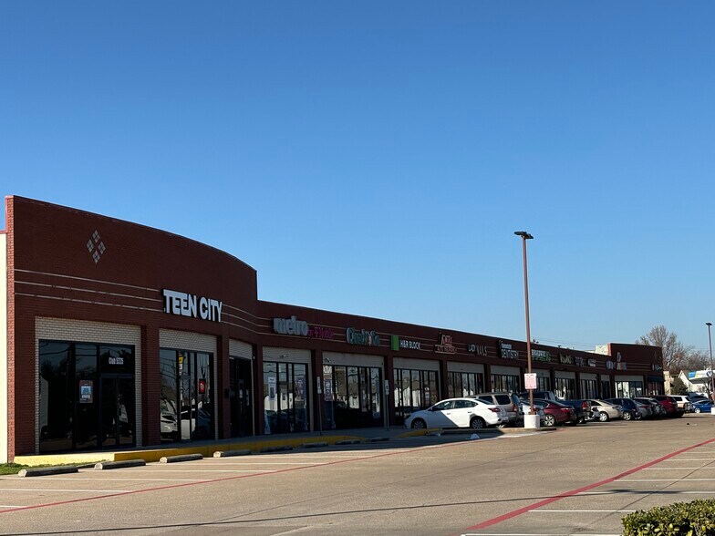 5335 Broadway Blvd, Garland, TX for lease - Building Photo - Image 2 of 14
