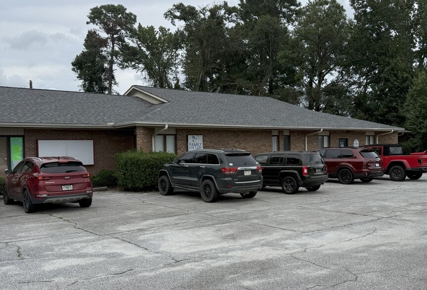 4592-4594 Jefferson Davis Hwy, North Augusta, SC for sale - Building Photo - Image 1 of 14