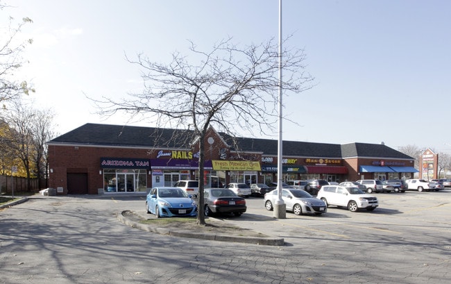 More details for 40 Bristol Rd E, Mississauga, ON - Retail for Lease