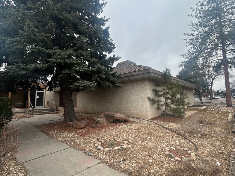 2020 Wadsworth Blvd, Lakewood, CO à louer - Photo du bâtiment - Image 3 de 6