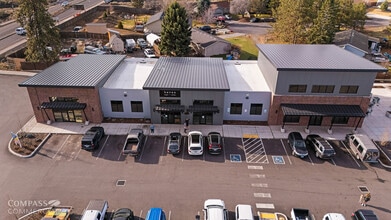 21185 Reed Market Rd, Bend, OR for lease Building Photo- Image 1 of 2