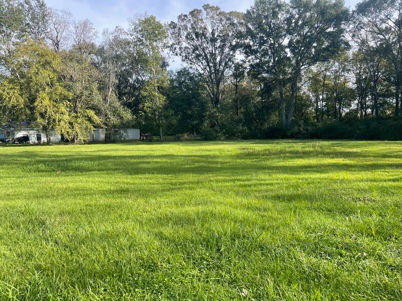 4038 Groom Rd, Baker, LA à vendre - Photo du bâtiment - Image 3 de 12