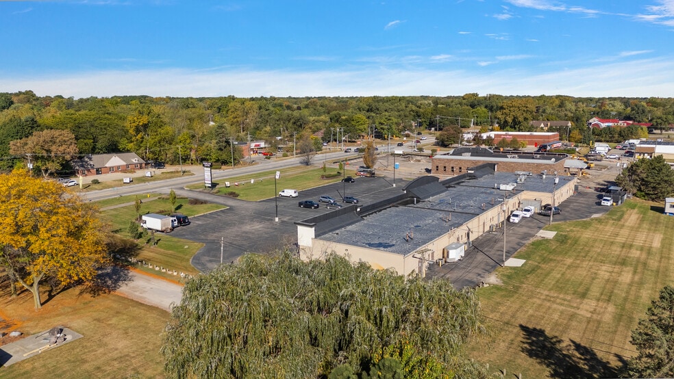66780-66880 Van Dyke Rd, Washington, MI for lease - Building Photo - Image 3 of 4
