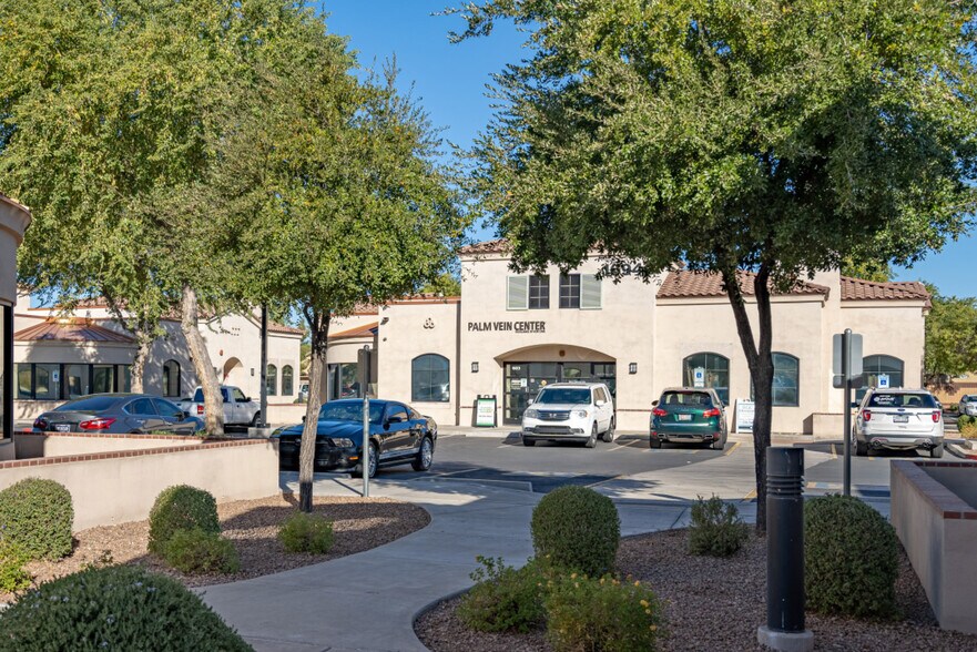 16944 W Bell Rd, Surprise, AZ for lease - Building Photo - Image 2 of 13