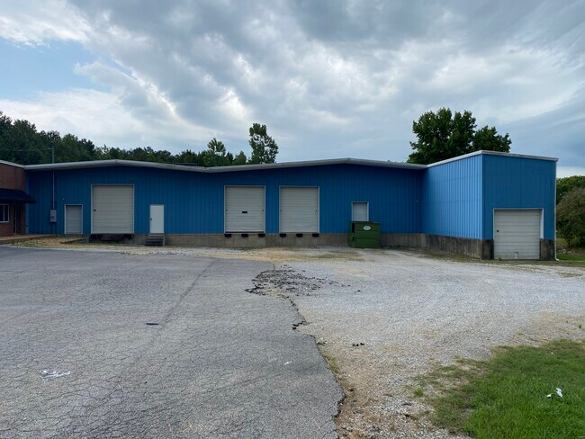Plus de détails pour 4189 Chesterville Rd, Tupelo, MS - Industriel à louer