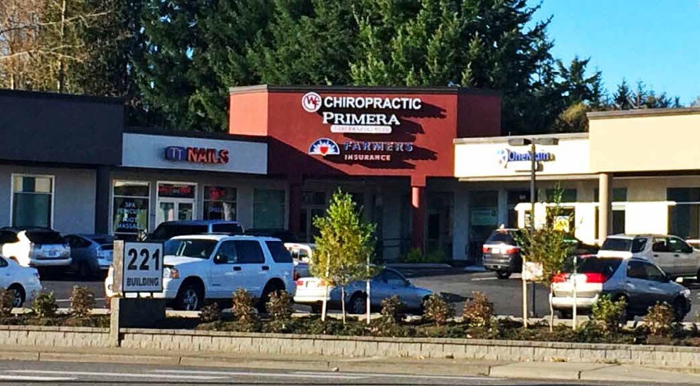 221 SE Everett Mall Way, Everett, WA à louer - Photo du bâtiment - Image 2 de 5