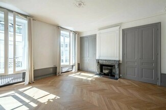 Plus de détails pour 272 Rue Saint-Honoré, Paris - Bureau à louer
