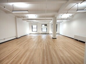 121-127 W 27th St, New York, NY for lease Interior Photo- Image 2 of 6
