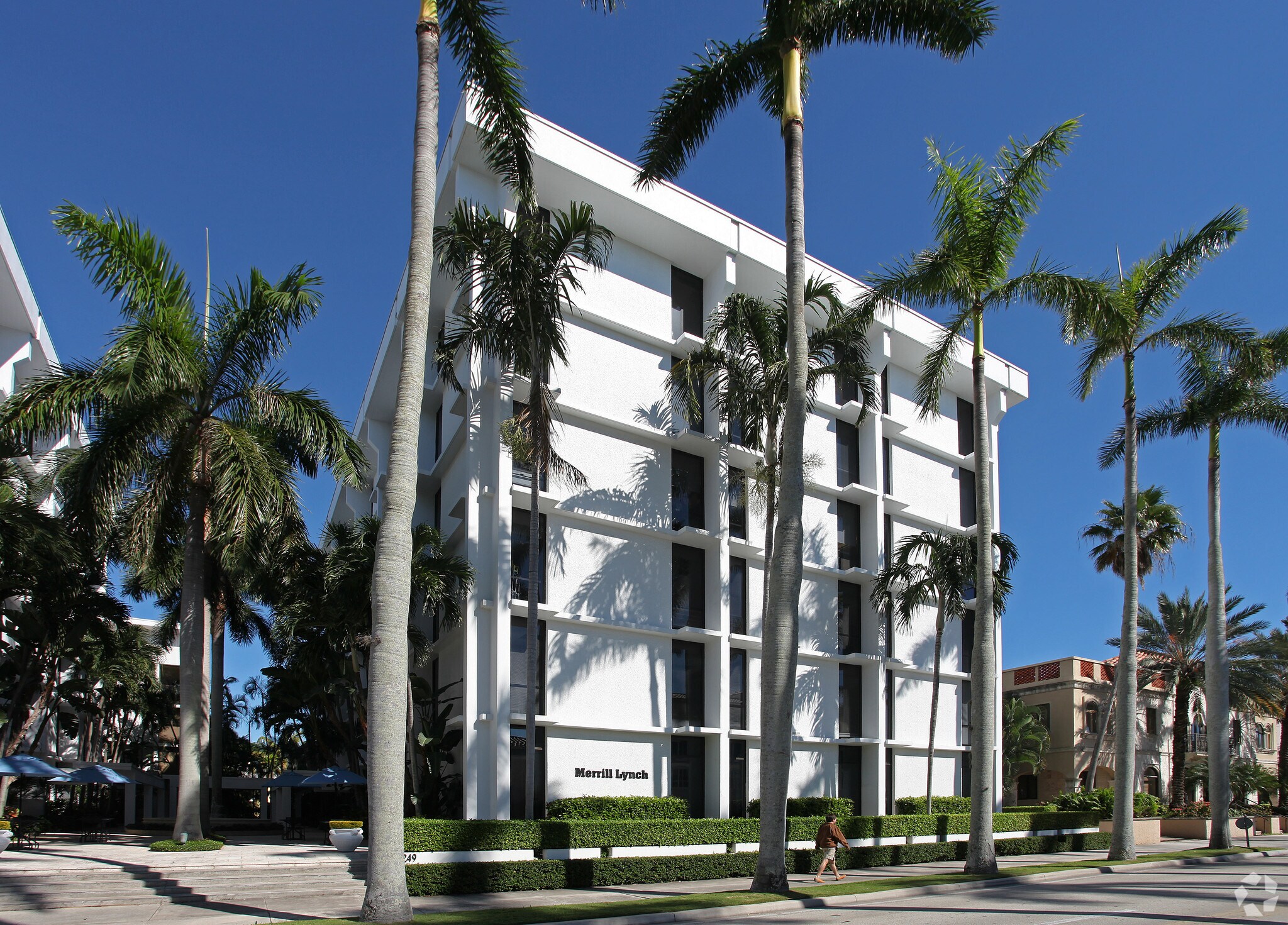 249 Royal Palm Way, Palm Beach, FL for lease Primary Photo- Image 1 of 4