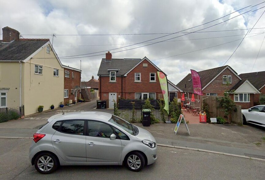 86 Wareham Rd, Lytchett Matravers for sale - Building Photo - Image 1 of 7