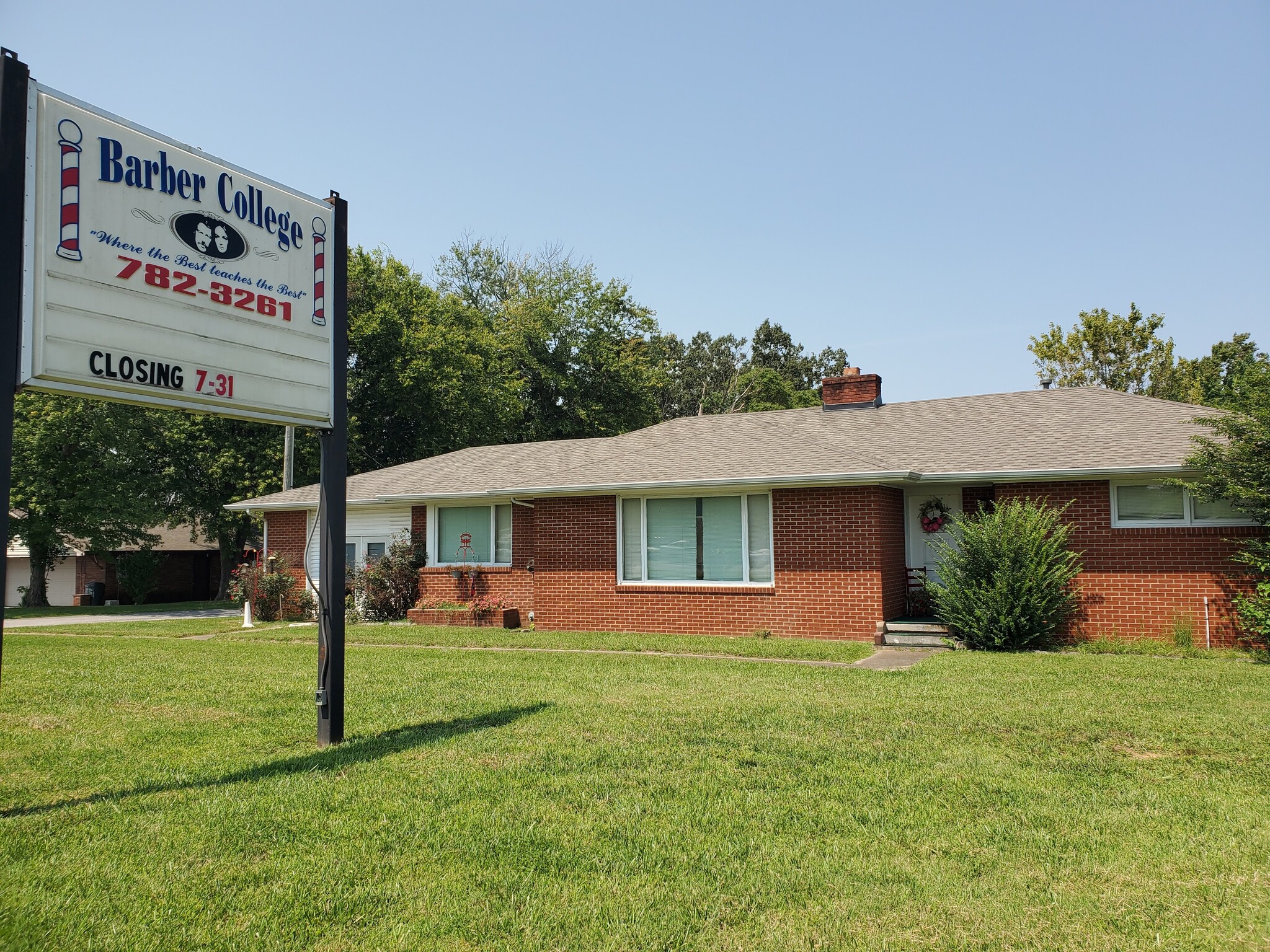 2417 Russellville Rd, Bowling Green, KY à vendre Photo du bâtiment- Image 1 de 1