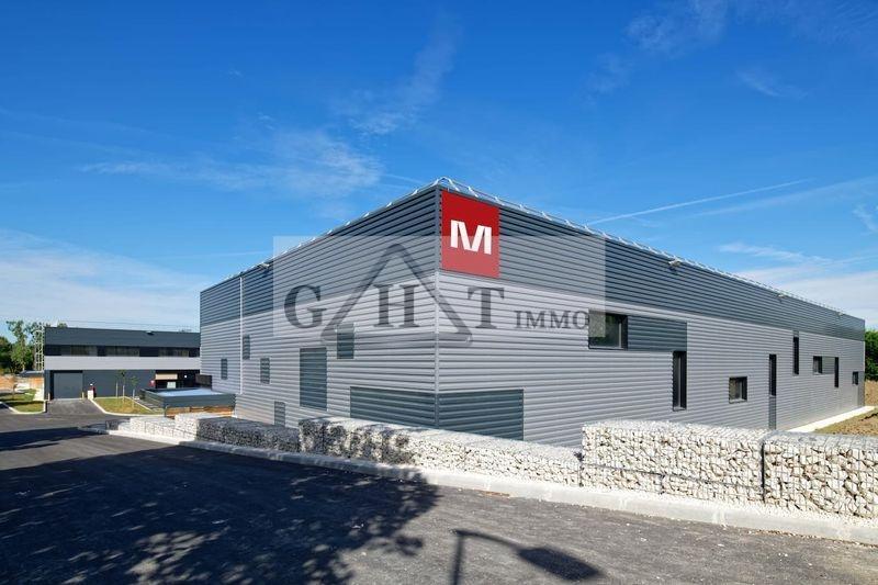 Industrial in Aulnay-sous-Bois for lease - Building Photo - Image 2 of 4
