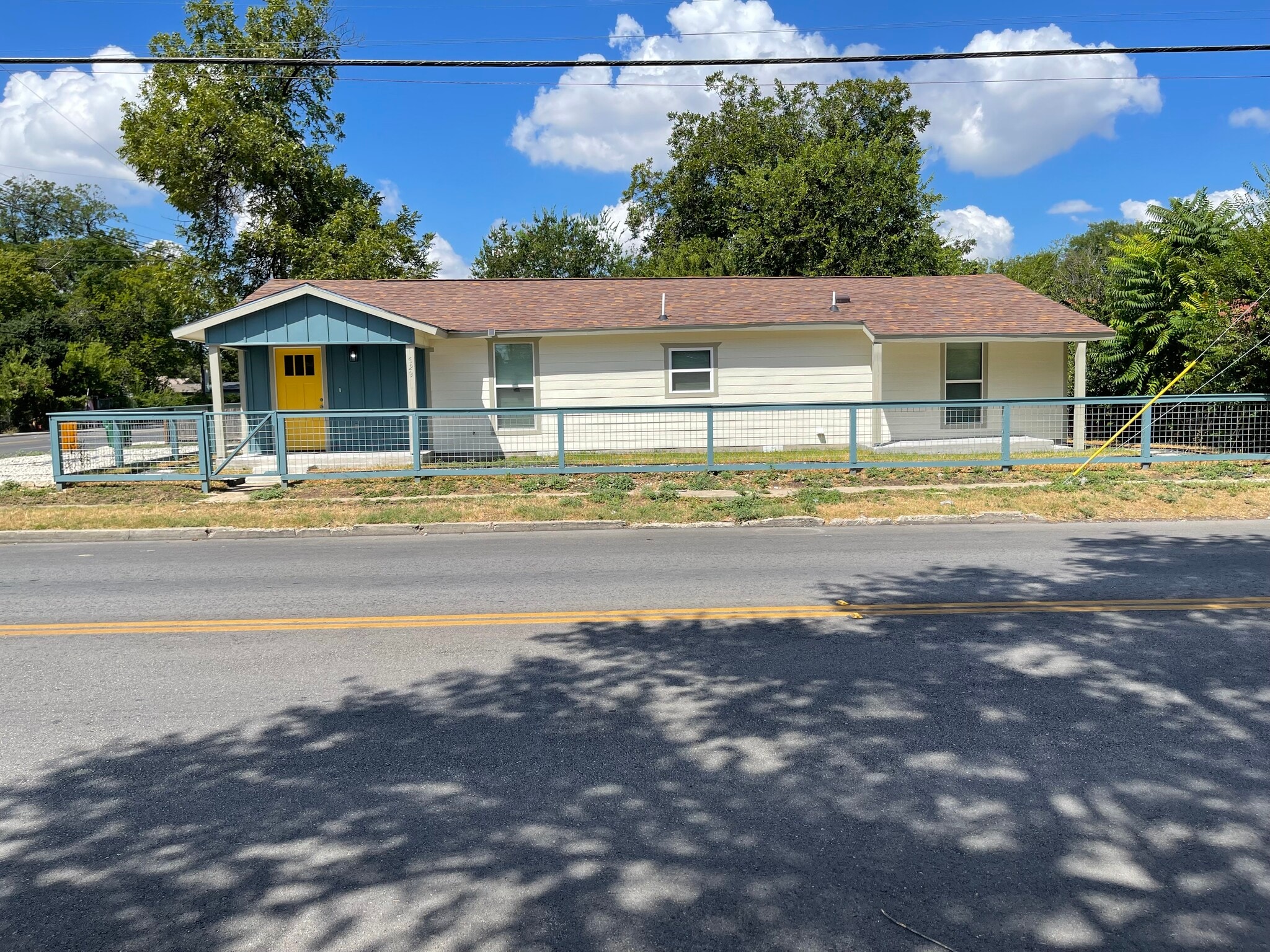 629 S Gevers St, San Antonio, TX à vendre Photo du bâtiment- Image 1 de 19