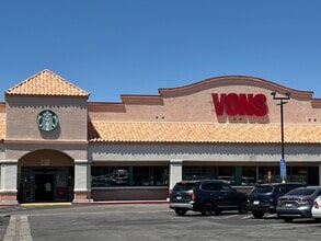 3027 Rancho Vista Blvd, Palmdale, CA for lease Building Photo- Image 2 of 3