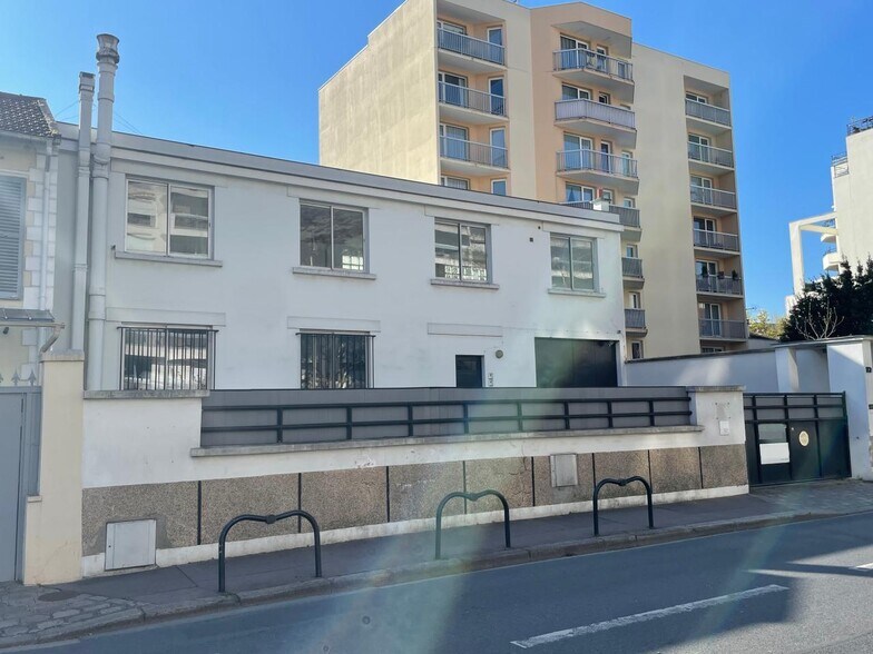 Local d'activités dans Courbevoie à vendre - Photo du bâtiment - Image 2 de 16