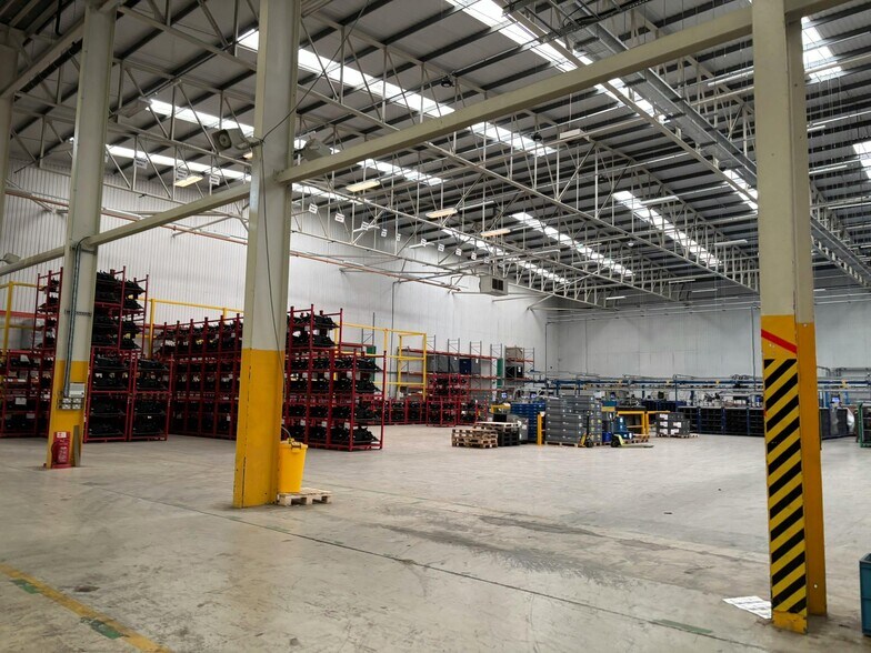 Egghill, Droitwich for lease - Building Photo - Image 3 of 5