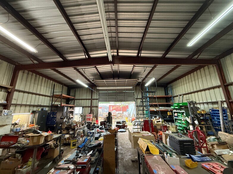 2606 Colonel Thomson Highway hwy, Saint Matthews, SC à vendre - Photo du bâtiment - Image 2 de 14